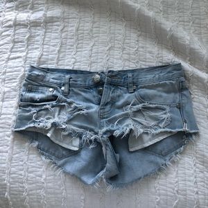 light blue denim one teaspoon Bonitas shorts